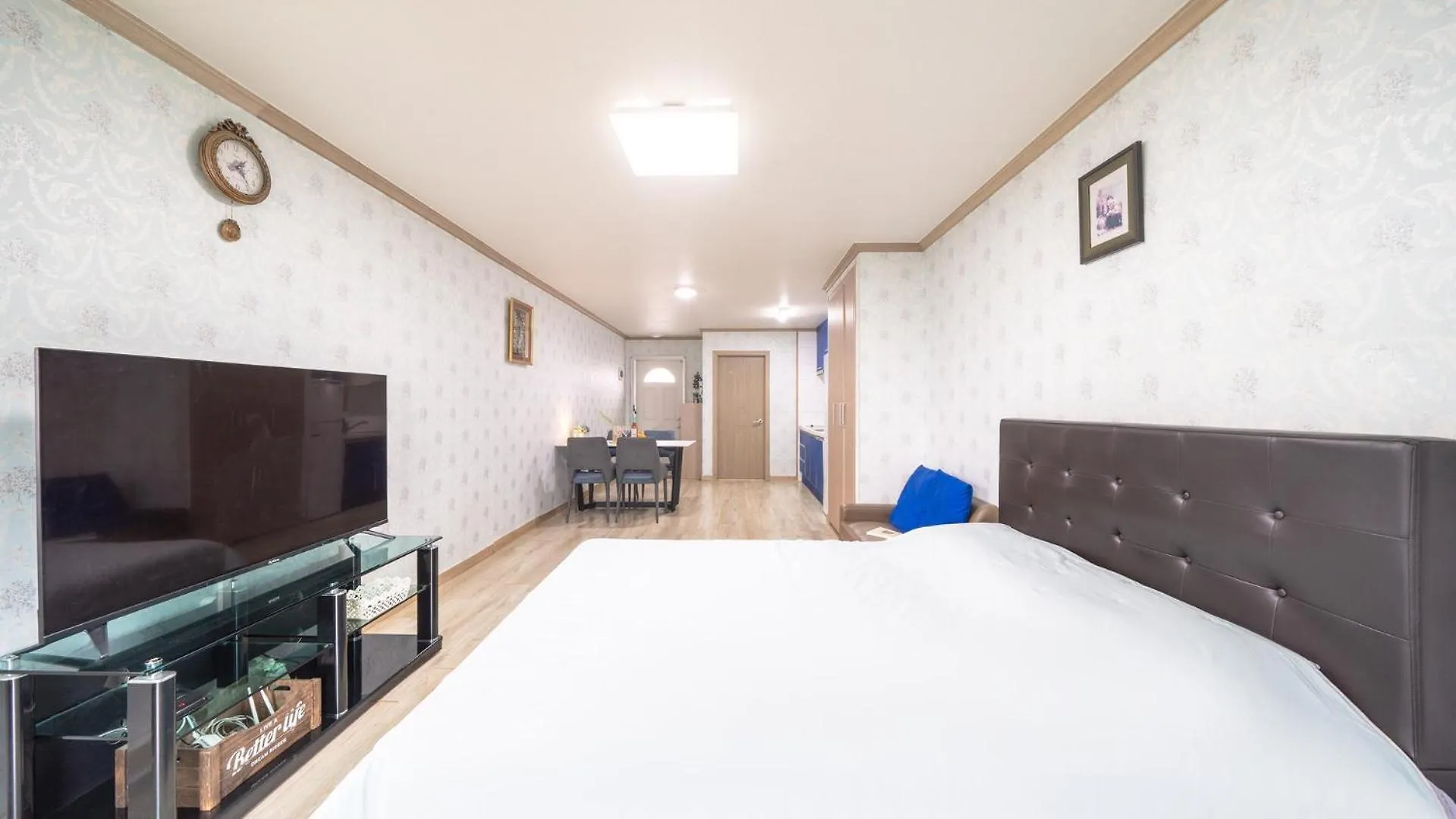 Rumah liburan Ganghwa White Stone Pension Incheon