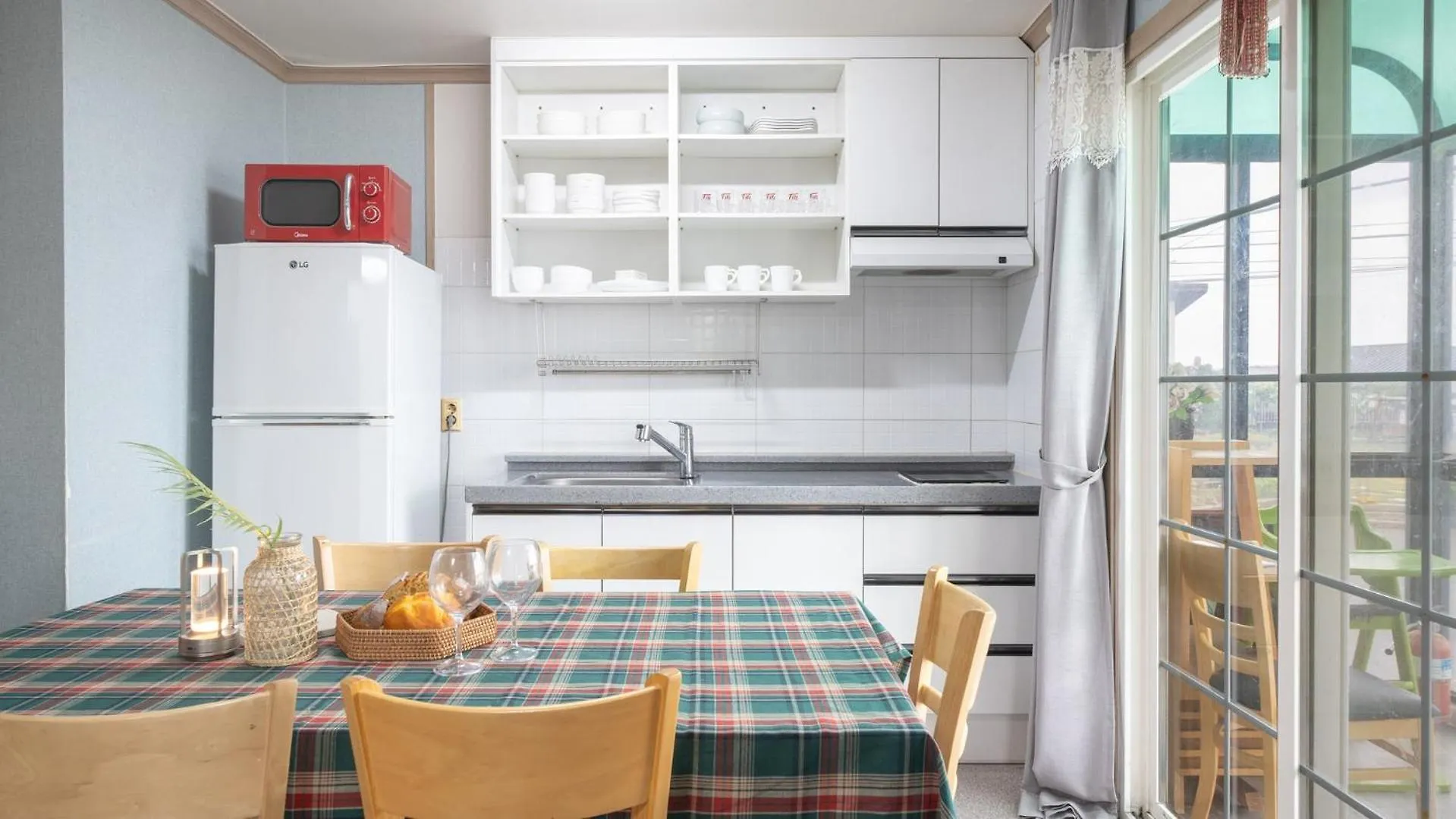 Ganghwa White Stone Pension Incheon Rumah liburan