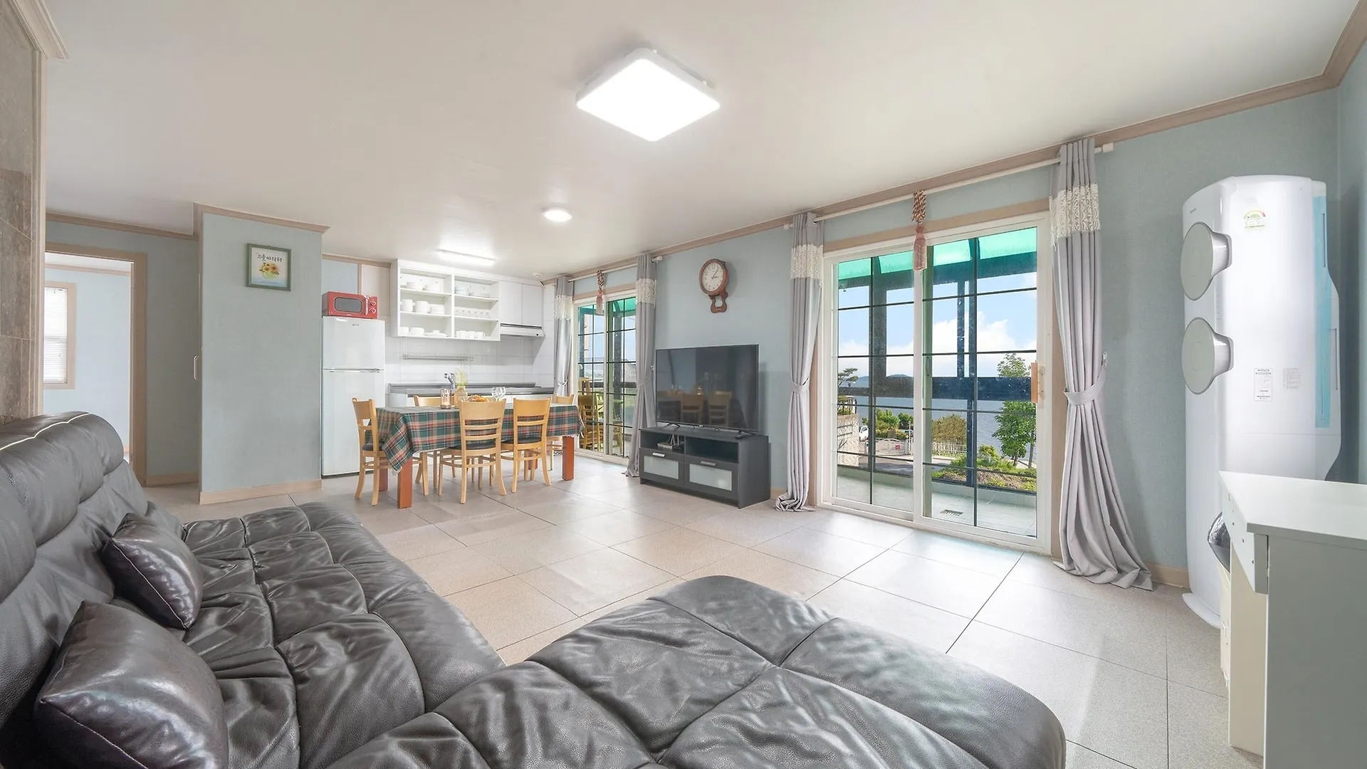 Ganghwa White Stone Pension Incheon Holiday home