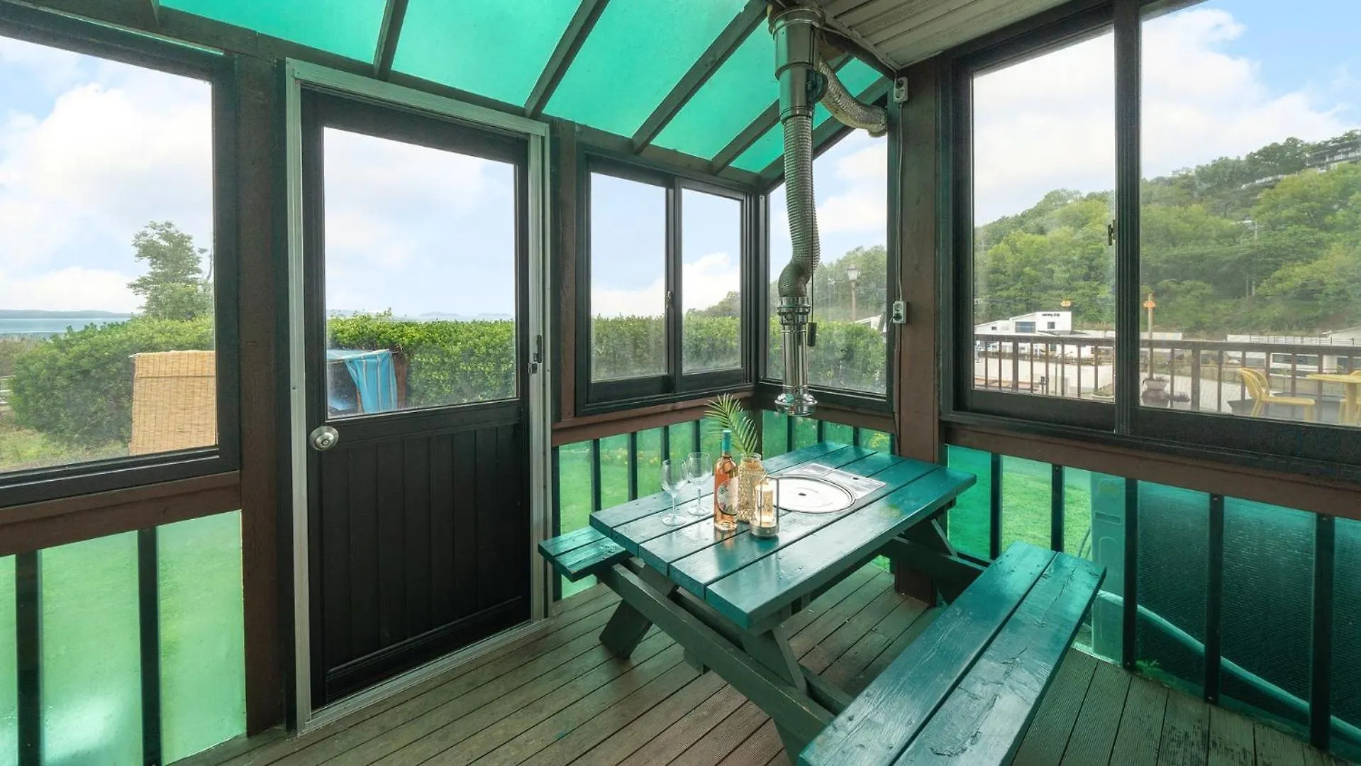 別荘 Ganghwa White Stone Pension インチョン広域市